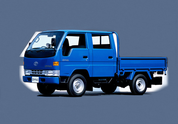 Toyota Dyna 4WD Double Cab 1995–99 images