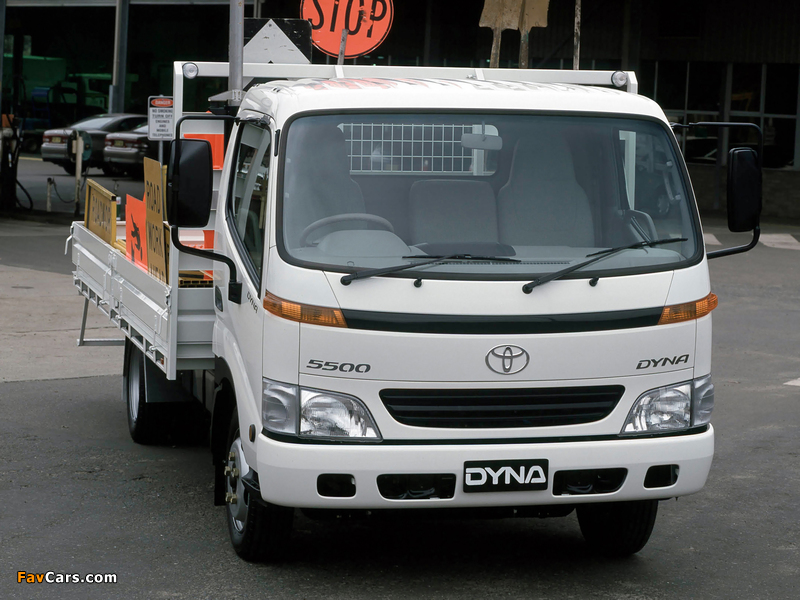 Toyota Dyna 5500 AU-spec 2001–02 images (800 x 600)