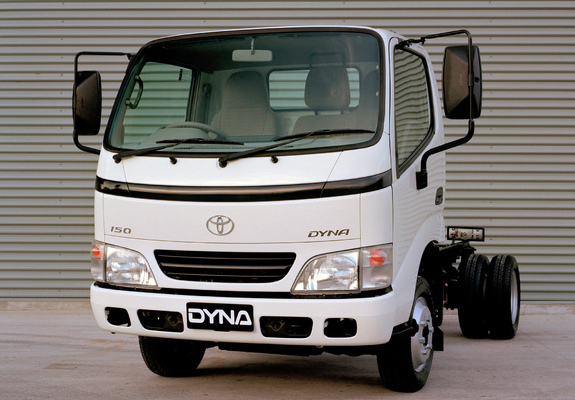 Toyota Dyna 150 Chassis Cab AU-spec 2001–02 wallpapers