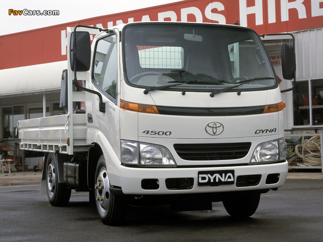 Toyota Dyna 4500 AU-spec 2001–02 wallpapers (640 x 480)