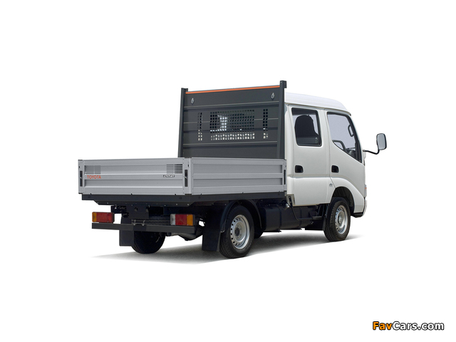 Toyota Dyna Double Cab 2006 wallpapers (640 x 480)