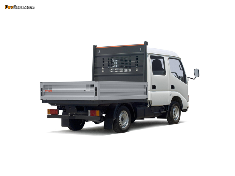 Toyota Dyna Double Cab 2006 wallpapers (800 x 600)