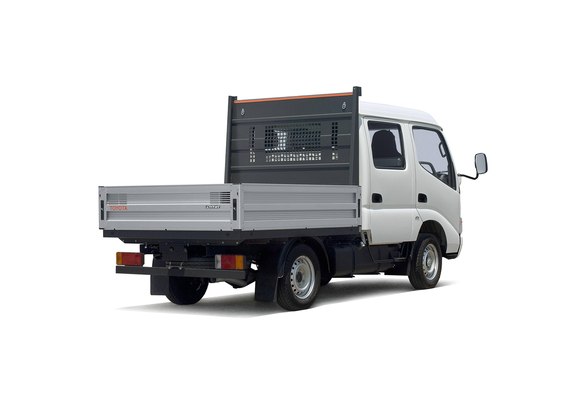 Toyota Dyna Double Cab 2006 wallpapers