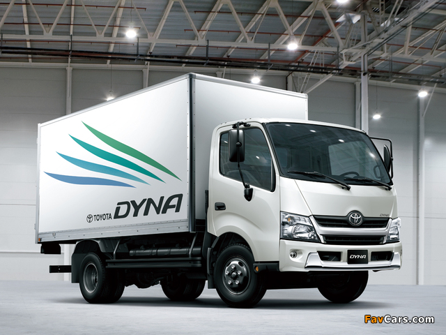 Toyota Dyna 200 2011 wallpapers (640 x 480)