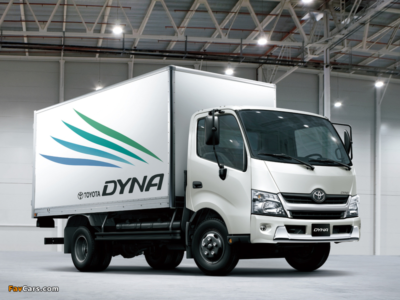 Toyota Dyna 200 2011 wallpapers (800 x 600)