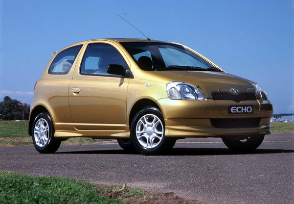 Images of Toyota Echo 3-door AU-spec 1999–2003