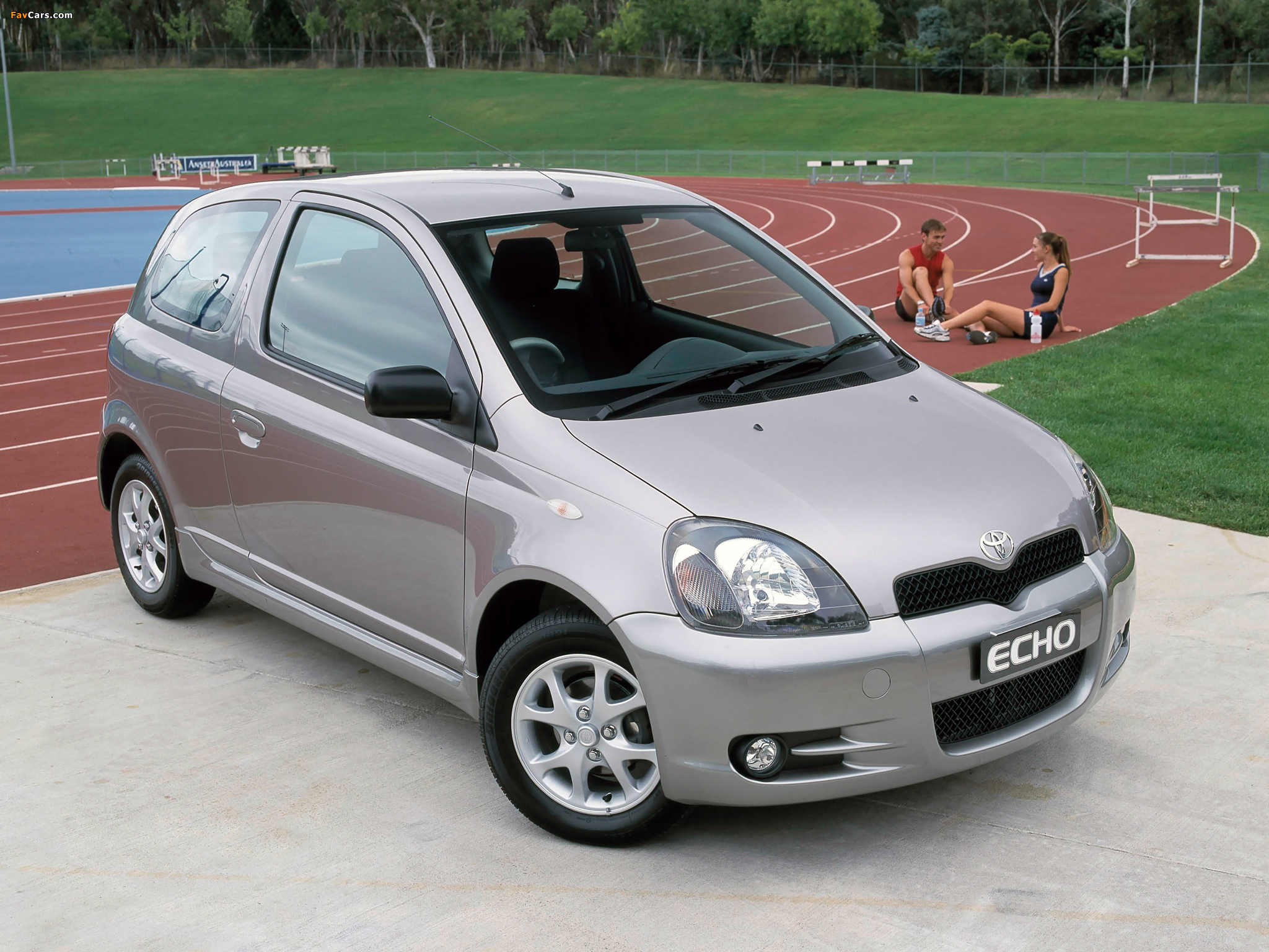 Photos of Toyota Echo Sportivo 3-door 2001–03 (2048 x 1536)