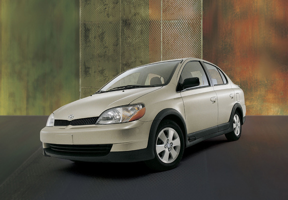 Pictures of Toyota Echo 4-door 1999–2003