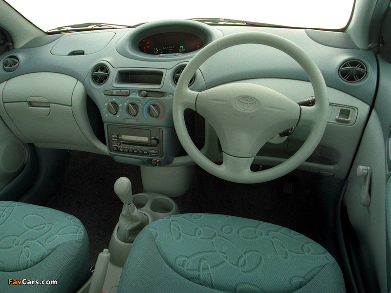 Toyota Echo 5-door AU-spec 1999–2003 wallpapers (800 x 600)