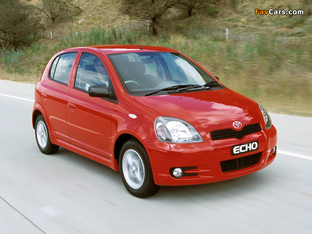 Toyota Echo Sportivo 5-door 2001–03 images (640 x 480)