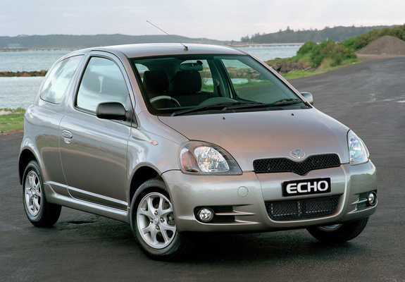 Toyota Echo Sportivo 3-door 2001–03 wallpapers