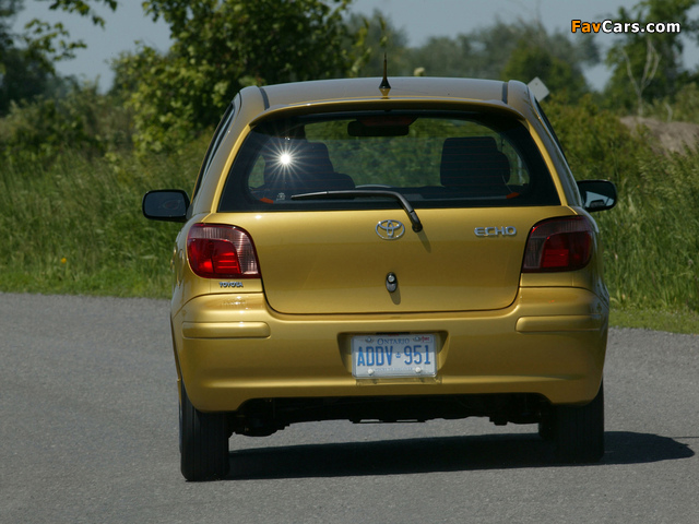 Toyota Echo RS 5-door 2003–05 photos (640 x 480)