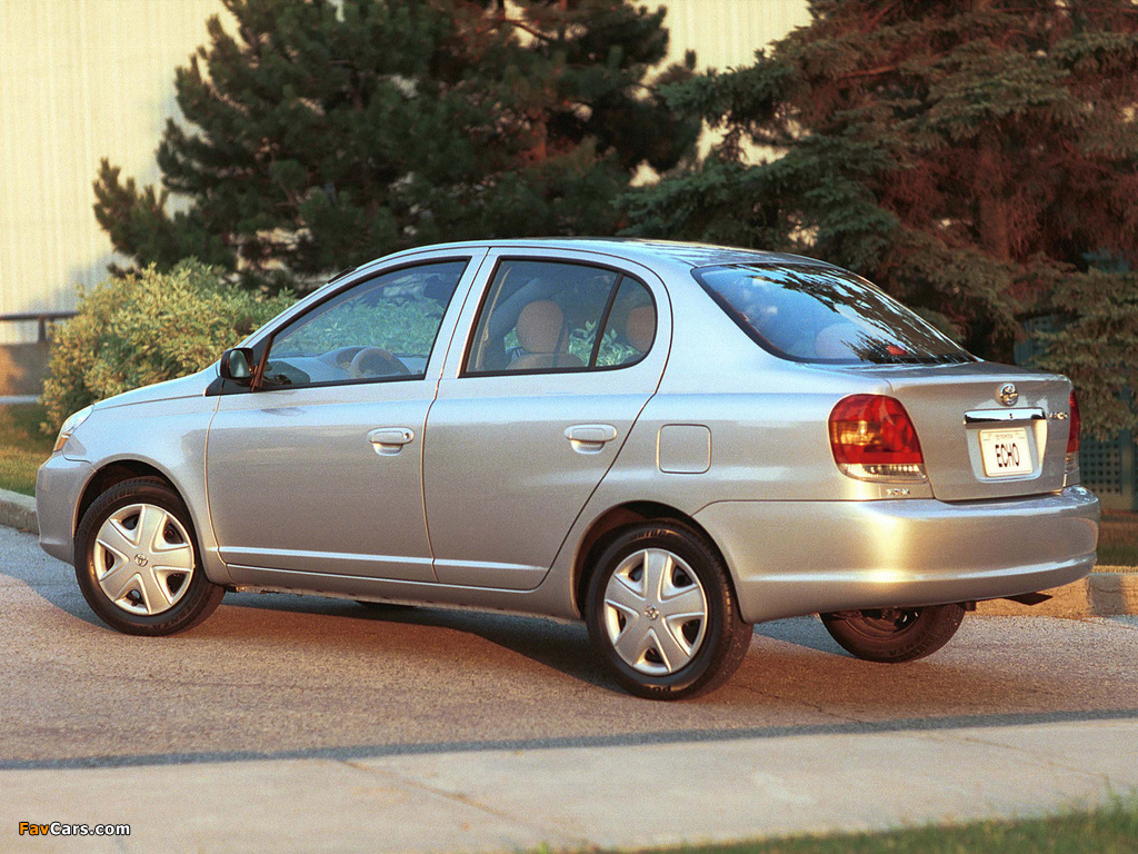 Toyota Echo 4-door 2003–05 pictures (1024 x 768)