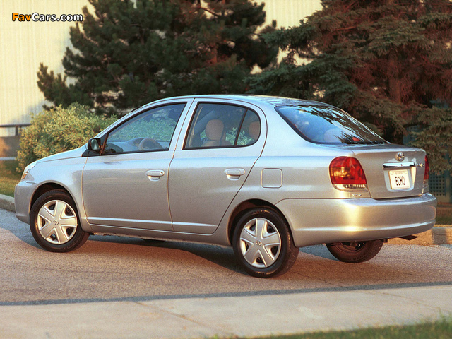 Toyota Echo 4-door 2003–05 pictures (640 x 480)
