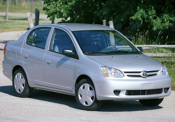 Toyota Echo 4-door 2003–05 wallpapers