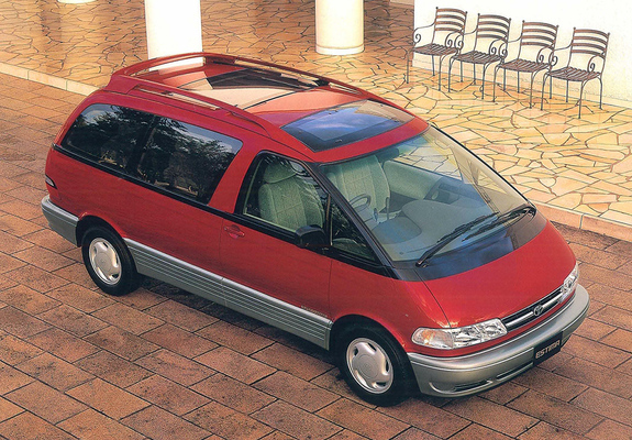 Pictures of Toyota Estima 1990–99