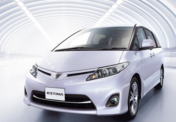 Toyota Estima Aeras 2008–12 images