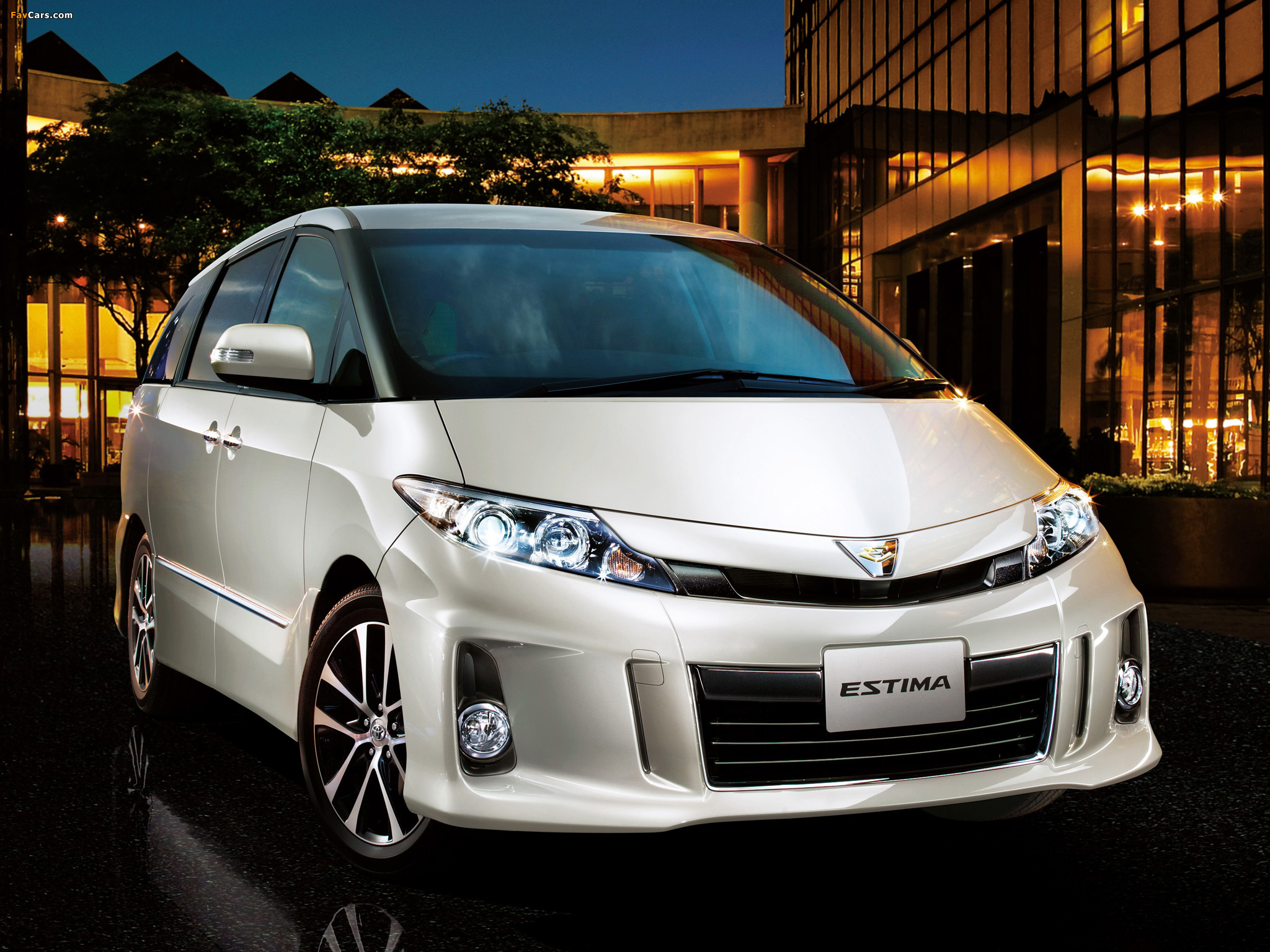 Toyota Estima Aeras 2012 images (2048 x 1536)