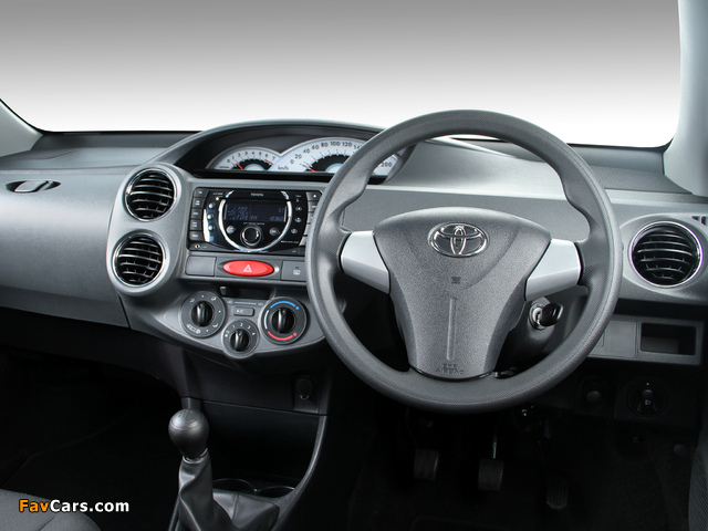 Images of Toyota Etios Sedan ZA-spec 2012 (640 x 480)