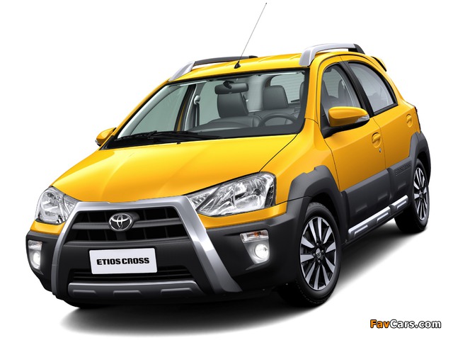 Images of Toyota Etios Cross 2013 (640 x 480)