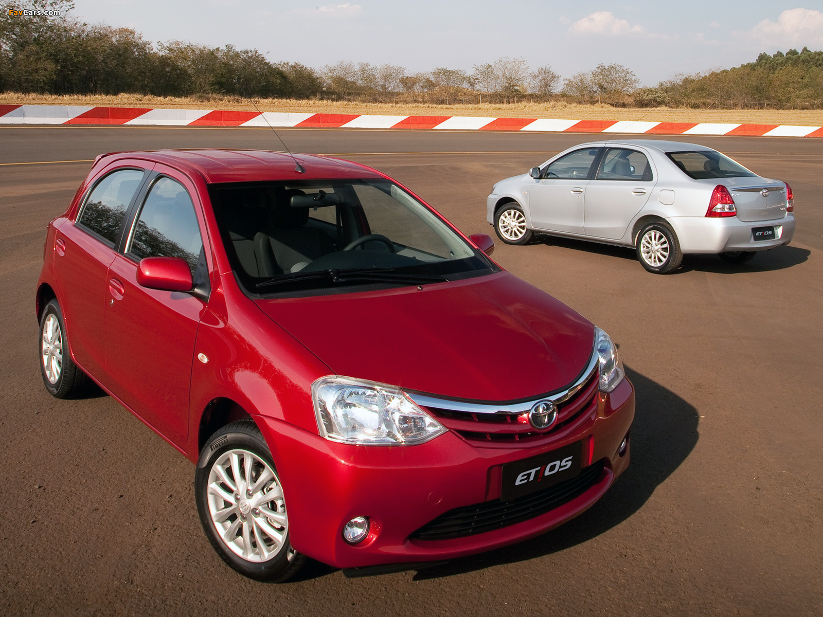 Photos of Toyota Etios (1600 x 1200)