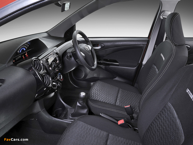 Photos of Toyota Etios Cross ZA-spec 2014 (800 x 600)