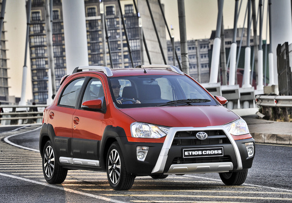 Pictures of Toyota Etios Cross ZA-spec 2014