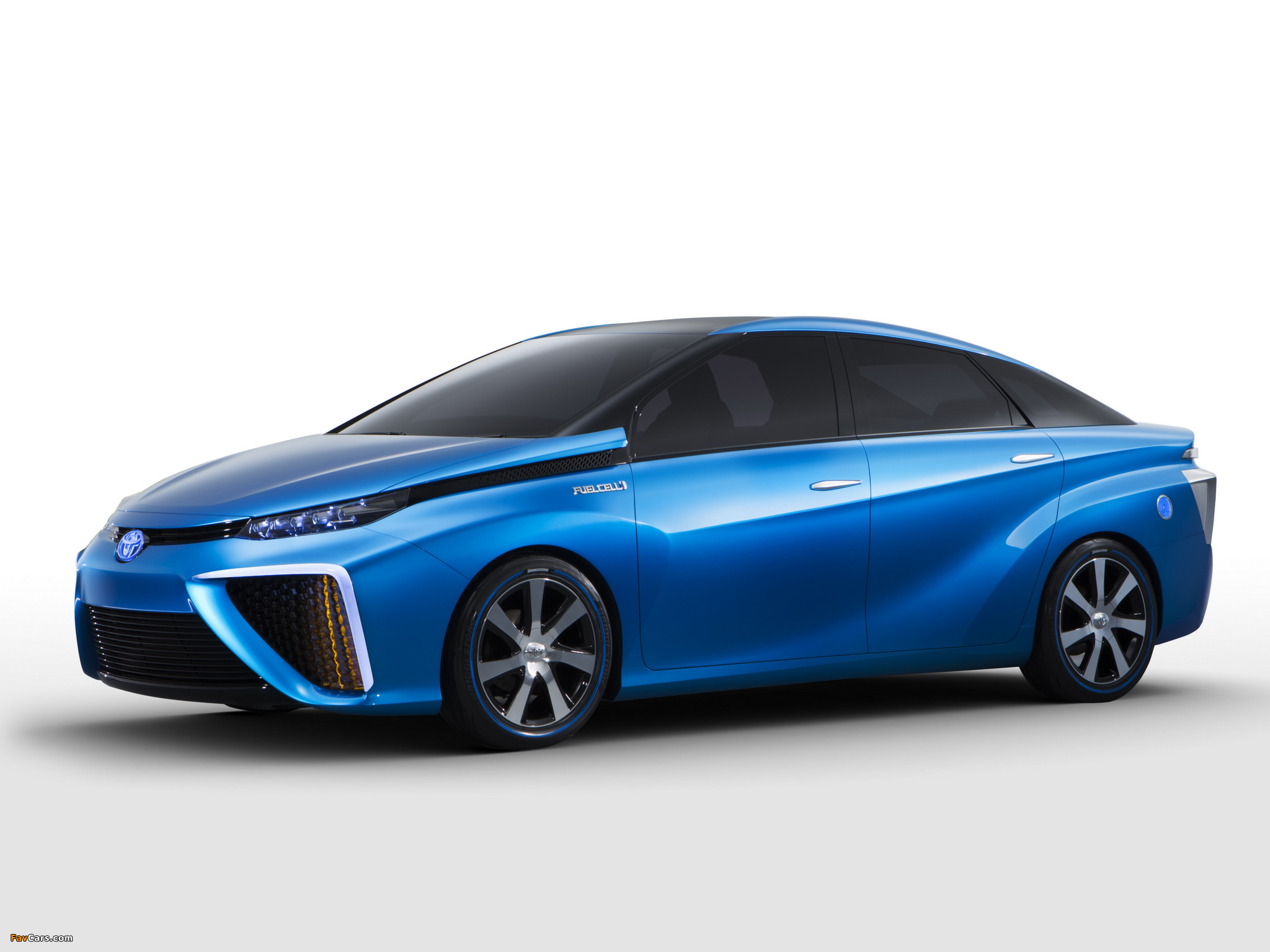 Toyota FCV Concept 2013 wallpapers (2048 x 1536)