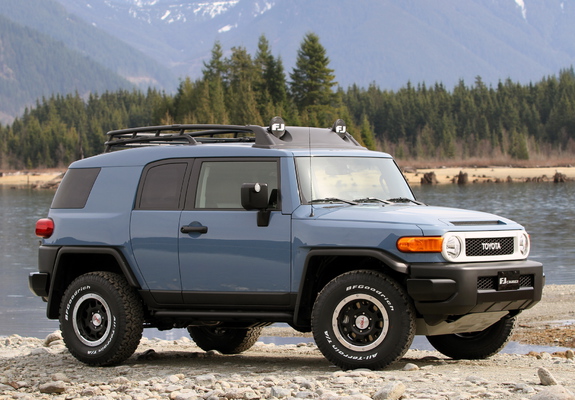 Images of Toyota FJ Cruiser Trail Teams Ultimate (GSJ15W) 2014