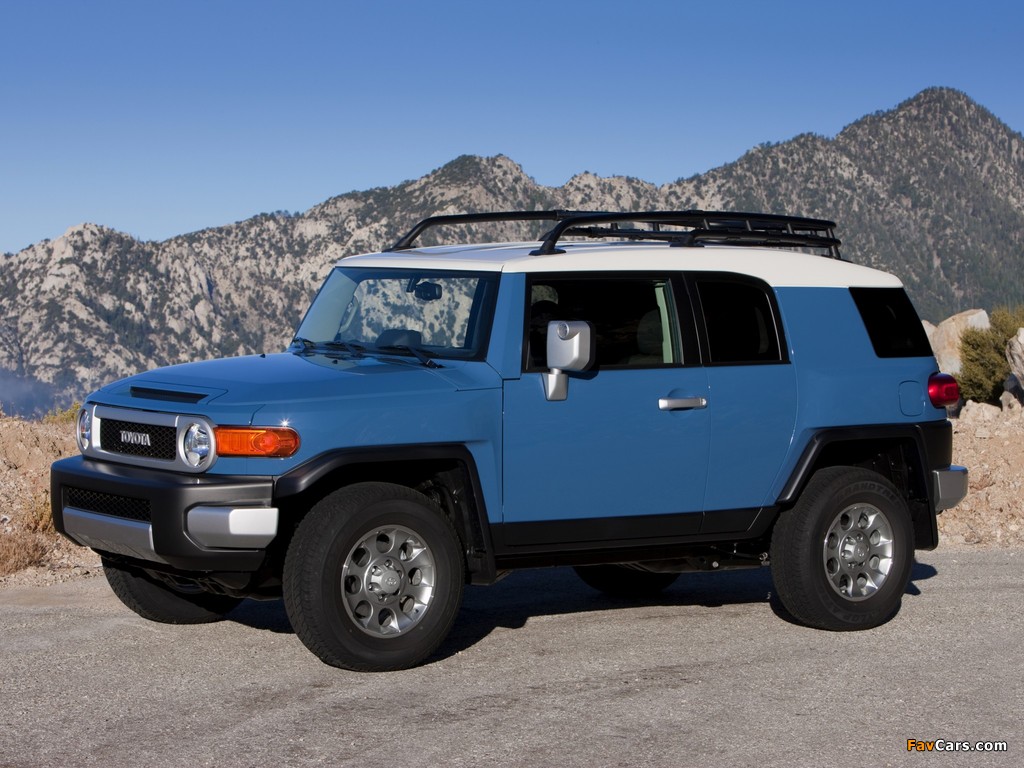 Pictures of Toyota FJ Cruiser (GSJ15W) 2010 (1024 x 768)