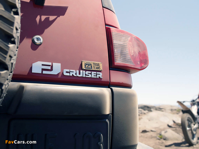 Pictures of Toyota FJ Cruiser Trail Teams 2011 (640 x 480)