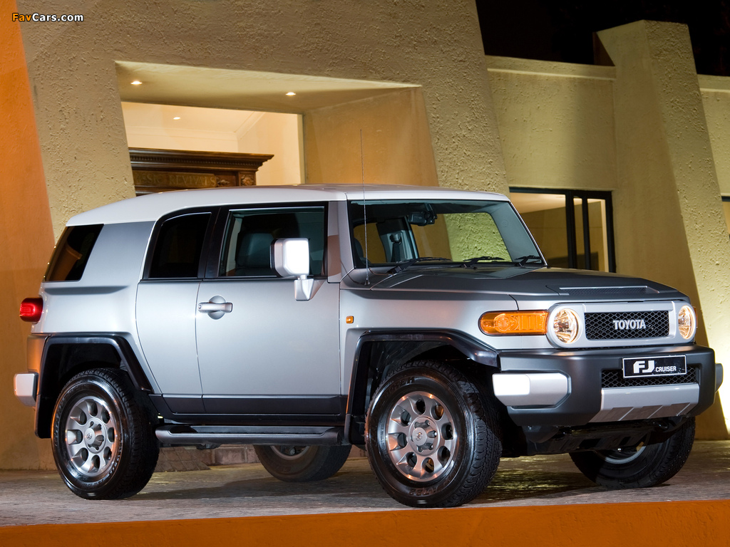 Toyota FJ Cruiser ZA-spec (GSJ15W) 2010 images (1024 x 768)