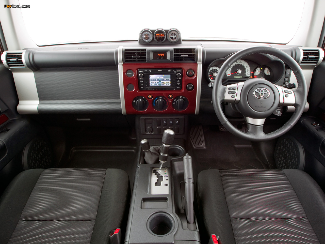 Toyota FJ Cruiser AU-spec (GSJ15W) 2010 images (1280 x 960)
