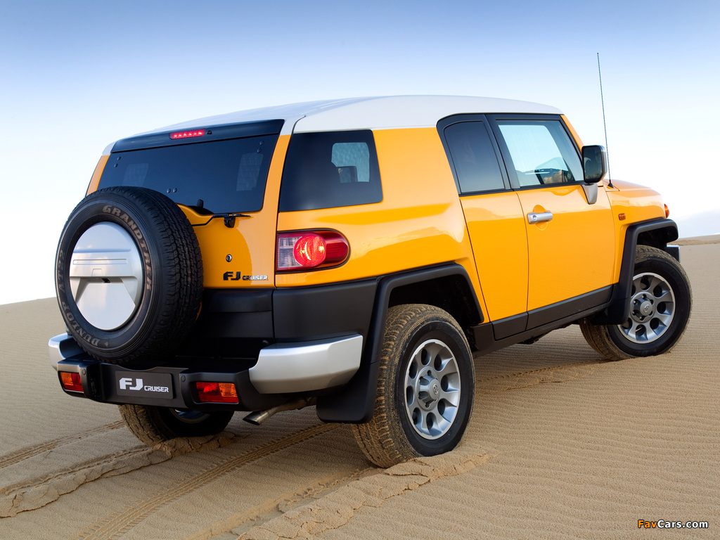 Toyota FJ Cruiser AU-spec (GSJ15W) 2010 photos (1024 x 768)