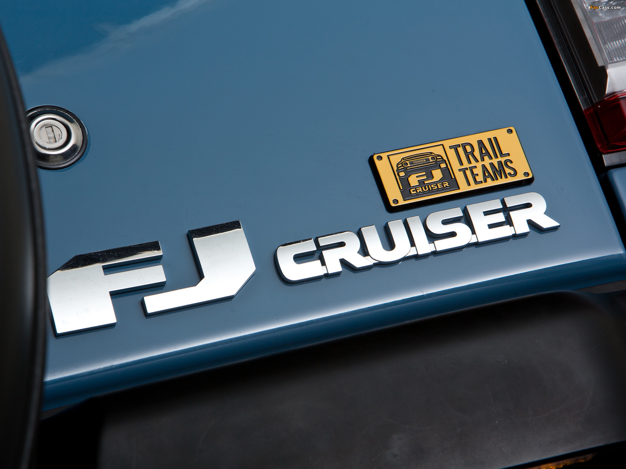 Toyota FJ Cruiser Trail Teams Ultimate (GSJ15W) 2014 images (2048 x 1536)
