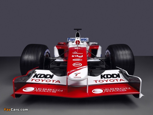 Images of Toyota TF104 2004 (640 x 480)