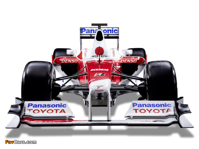 Photos of Toyota TF109 2009 (640 x 480)