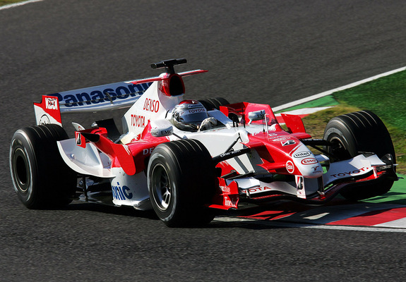 Toyota TF106 2006 photos