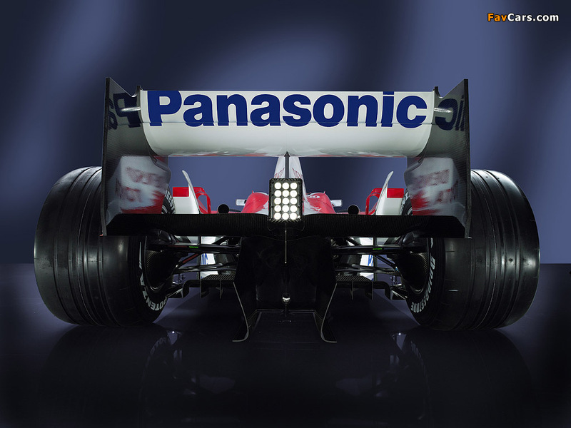 Toyota TF106 2006 wallpapers (800 x 600)