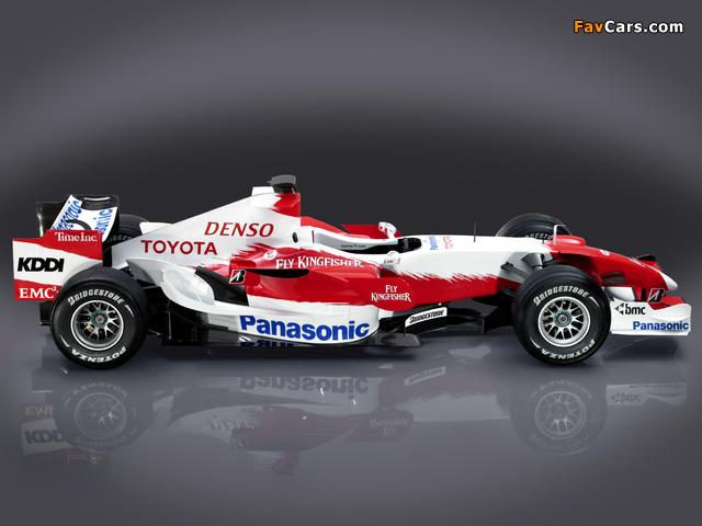 Toyota TF107 2007 wallpapers (640 x 480)