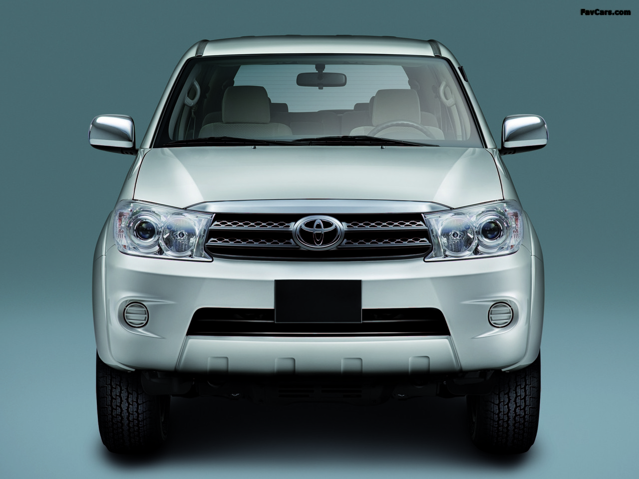Photos of Toyota Fortuner 2008–11 (1280 x 960)
