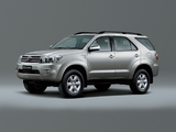 Pictures of Toyota Fortuner ZA-spec 2008–11