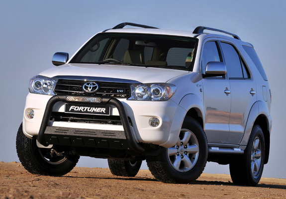 Pictures of Toyota Fortuner Epic 2009