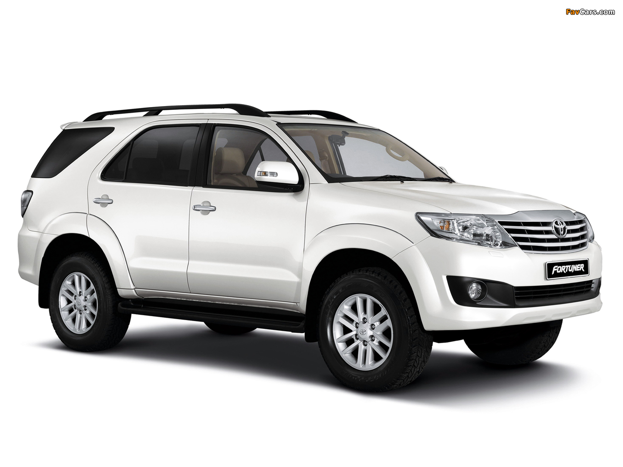 Pictures of Toyota Fortuner ZA-spec 2011 (1280 x 960)