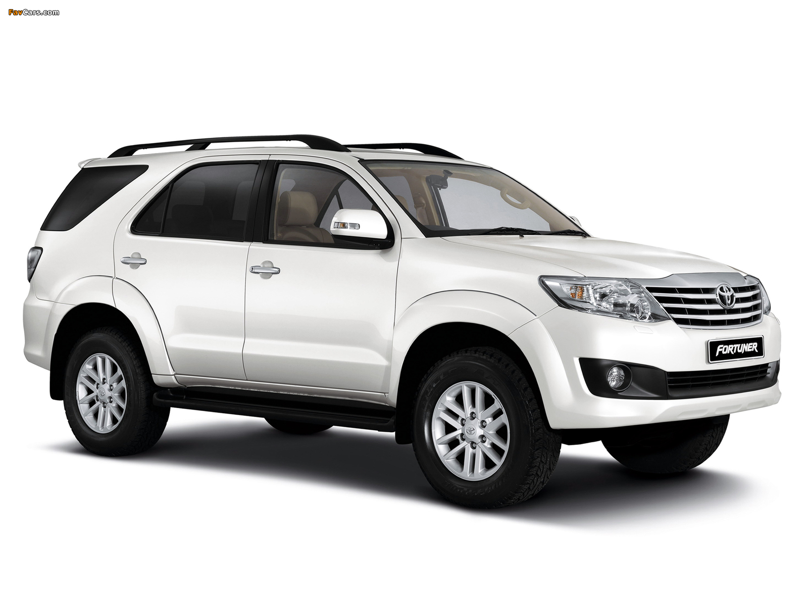 Pictures of Toyota Fortuner ZA-spec 2011 (1600 x 1200)