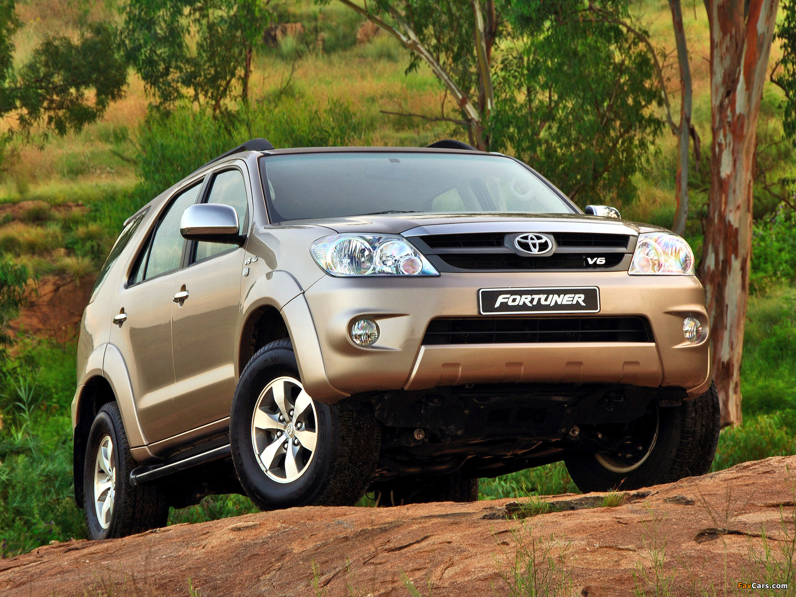 Toyota Fortuner V6 ZA-spec 2005–08 photos (1600 x 1200)