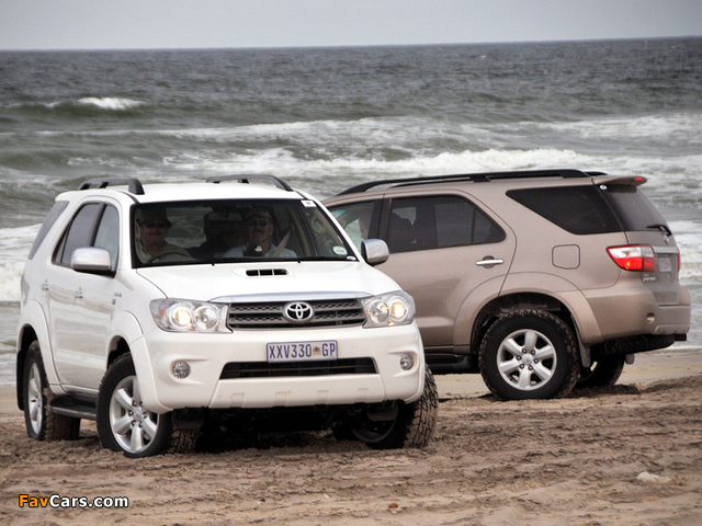 Toyota Fortuner ZA-spec 2008–11 wallpapers (640 x 480)