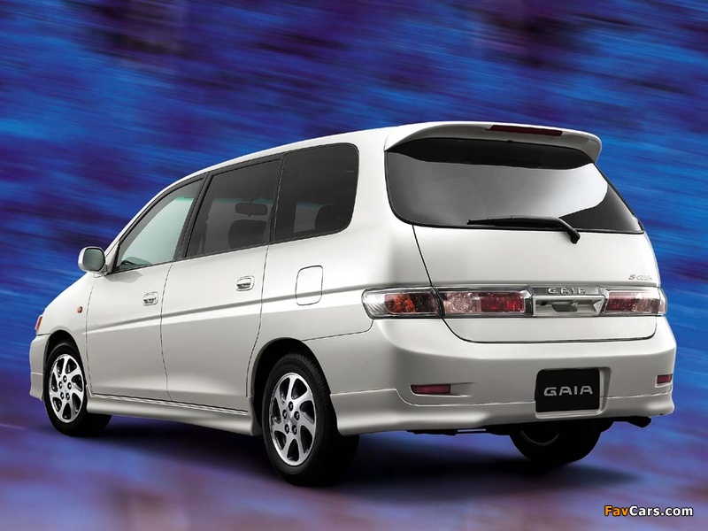 Images of Toyota Gaia (M10) 1998–2004 (800 x 600)