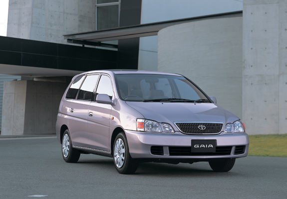 Toyota Gaia (M10) 1998–2004 images