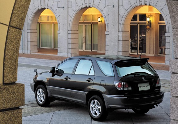 Photos of Toyota Harrier 1997–2003